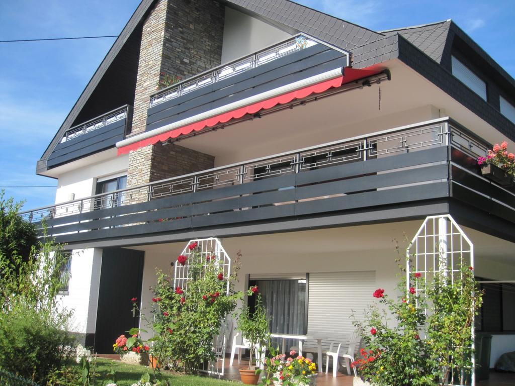 Ferienwohnung Sonneck Bullay Luaran gambar